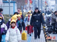 北京警方全力为春季学期开学保驾护航